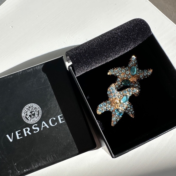 Versace errings - Picture 2 of 4